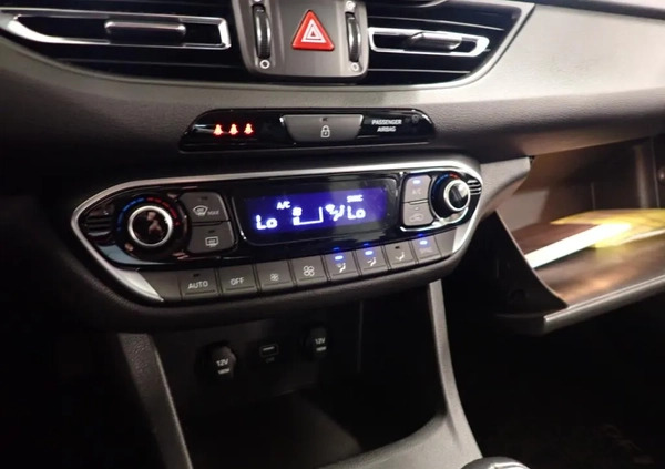 Hyundai I30 cena 57900 przebieg: 158124, rok produkcji 2021 z Sokołów Małopolski małe 67